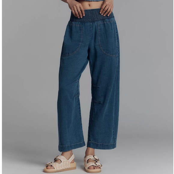 Anthropologie Pilcro The Reese Smocked Denim Pull-On Barrel Pants Large - Picture 2 of 15